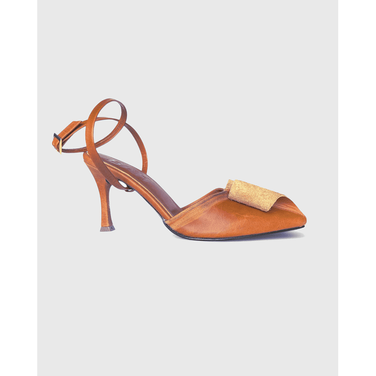 Zapatos De Tacón Strap Destalonado Cognac Envejecido  1