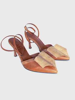 Zapatos De Tacón Strap Destalonado Cognac Envejecido 
