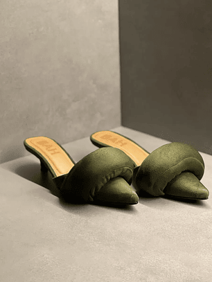 Zapatos De Tacón Destalonado Verde Gamo