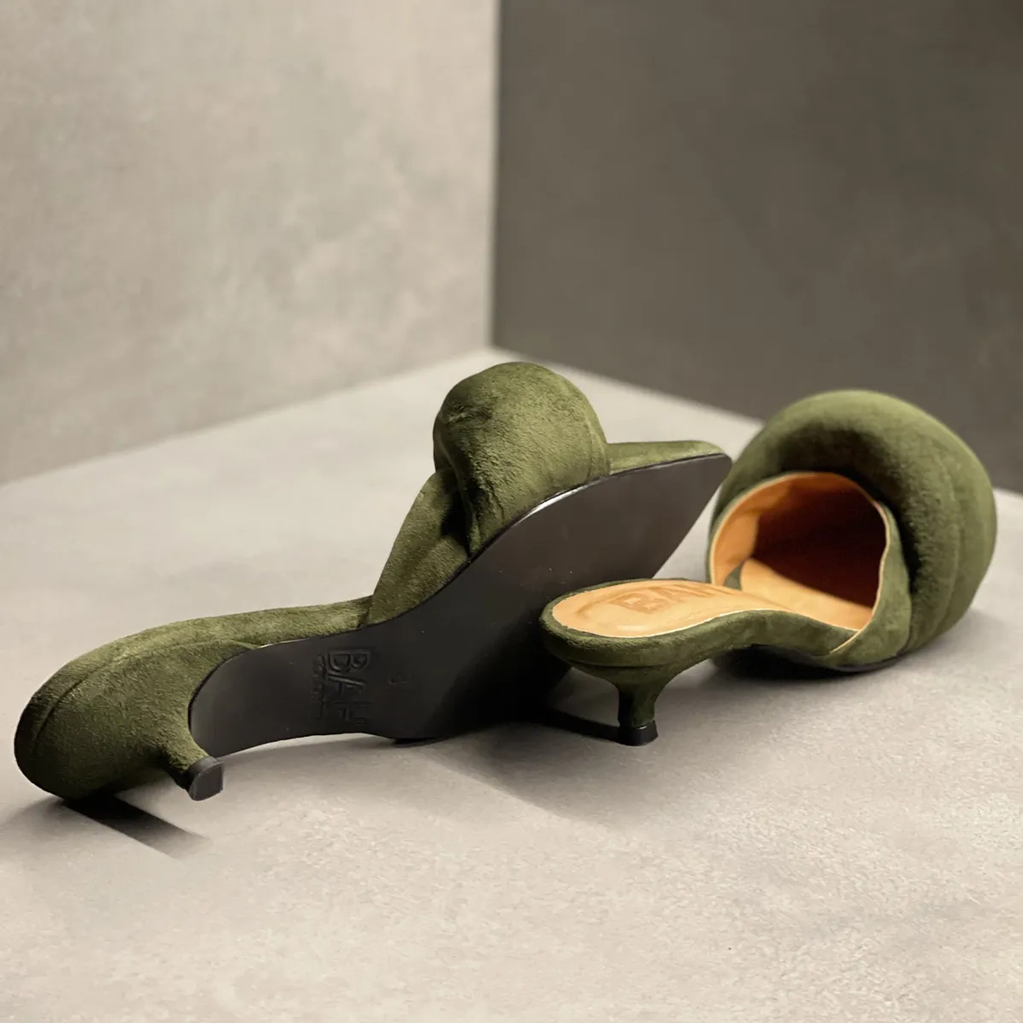 Zapatos De Tacón Destalonado Verde Gamo 4