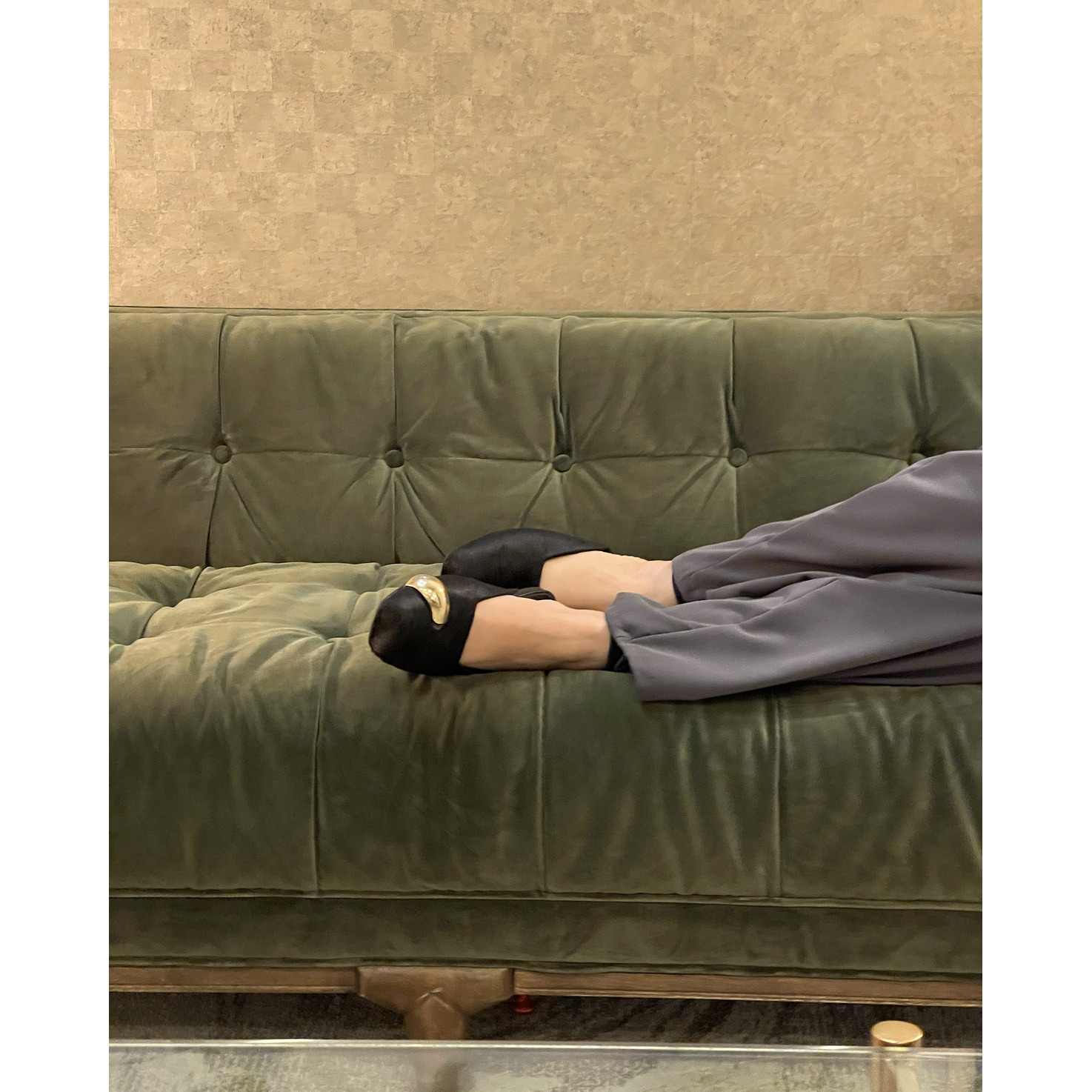 Bailarinas Muse En Cuero Pelo Con Joya Dorada  3