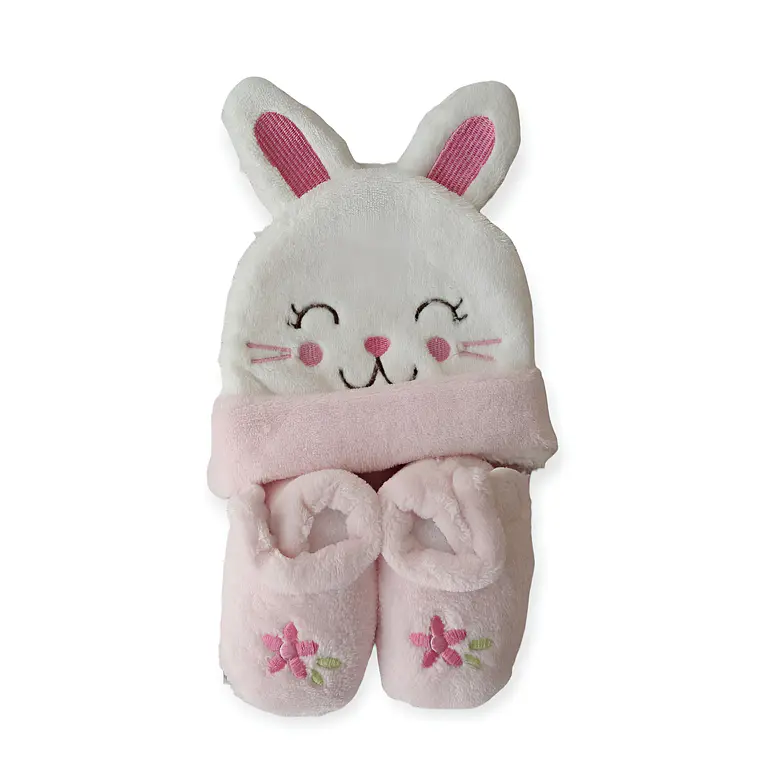 Set Gorrito y Pantuflas Bebé 2