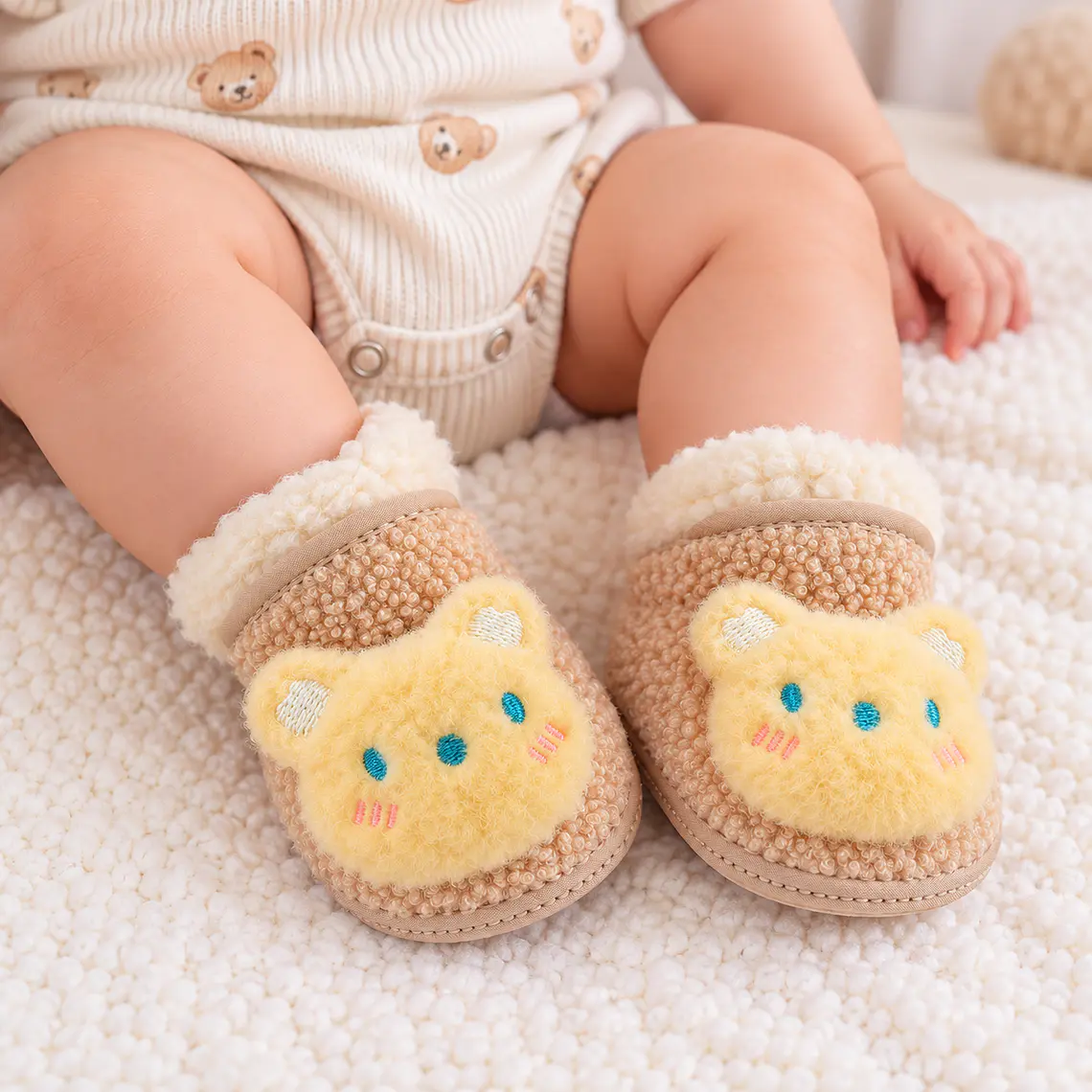 Pantuflas con Chiporro Talla 6-9 meses 1