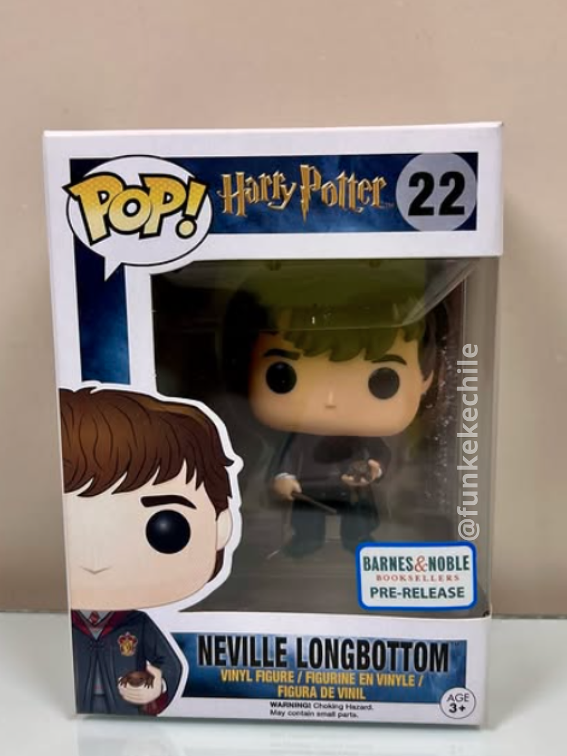 Funko Pop! Neville Longbottom 22 | Harry Potter (Sticker Pre-release Barnes & Noble) 1