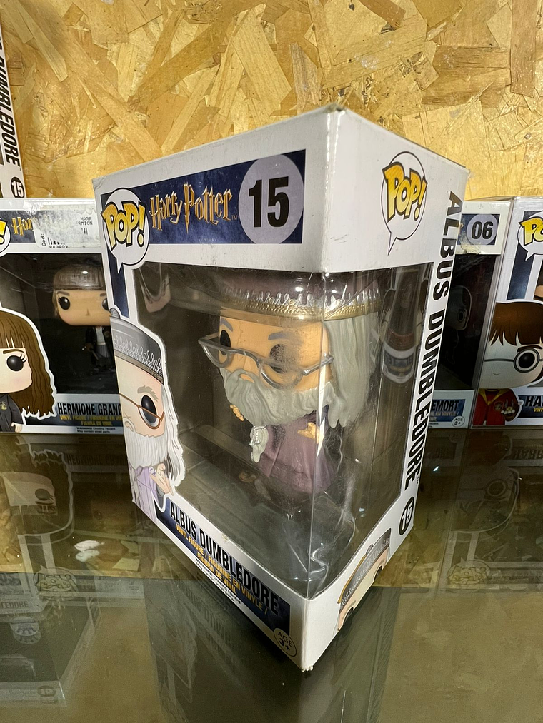 Funko Pop! Albus Dumbledore 15 - Harry Potter (Caja Dañada) 1