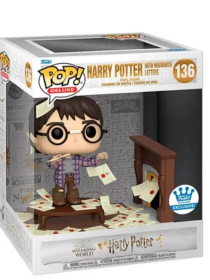 Funko Pop! Harry Potter with Hogwarts Letters 136 | Harry Potter