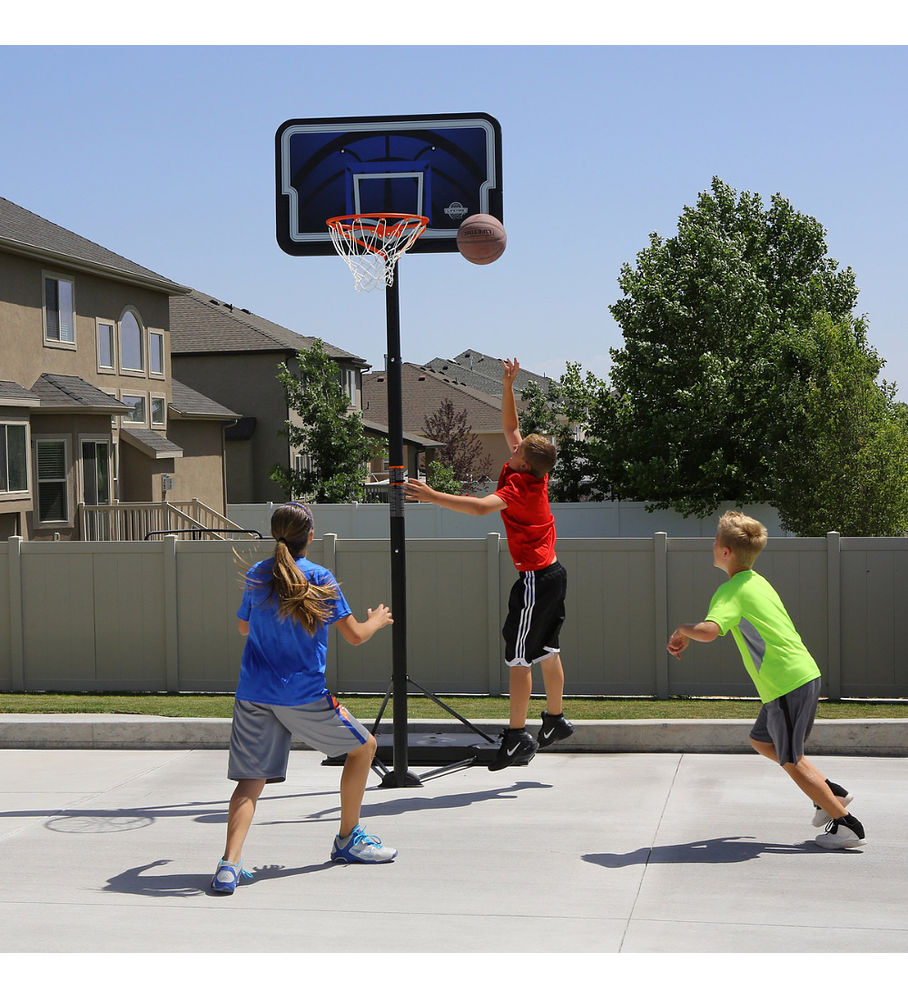 Aro de Basketball Portátil Lifetime Tablero Polietileno 112 x 69 cm 44″ Altura Oficial Telescópico