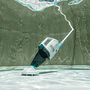 Aspiradora de Piscina Recargable Intex con Brazo Telescópico ZR100 2