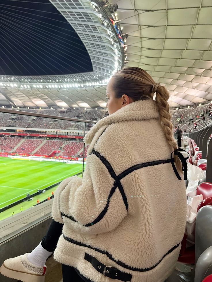 𝐉𝐀𝐂𝐊𝐄𝐓 𝐏𝐎𝐋𝐀𝐑 3