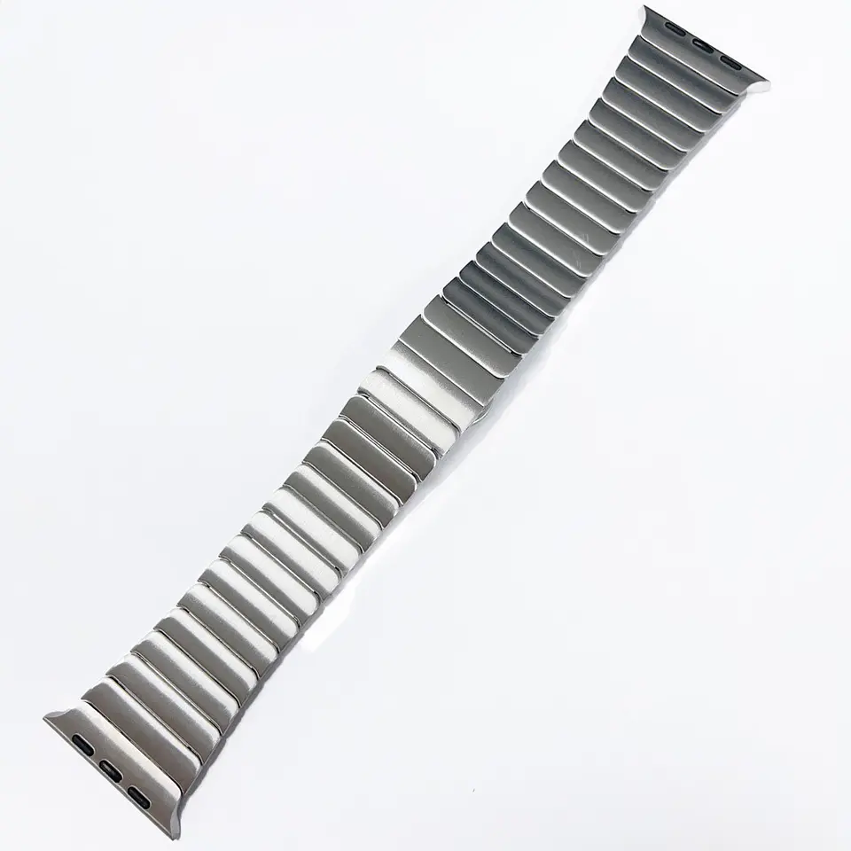 Correa Metalica Para Apple Watch Titanio 2