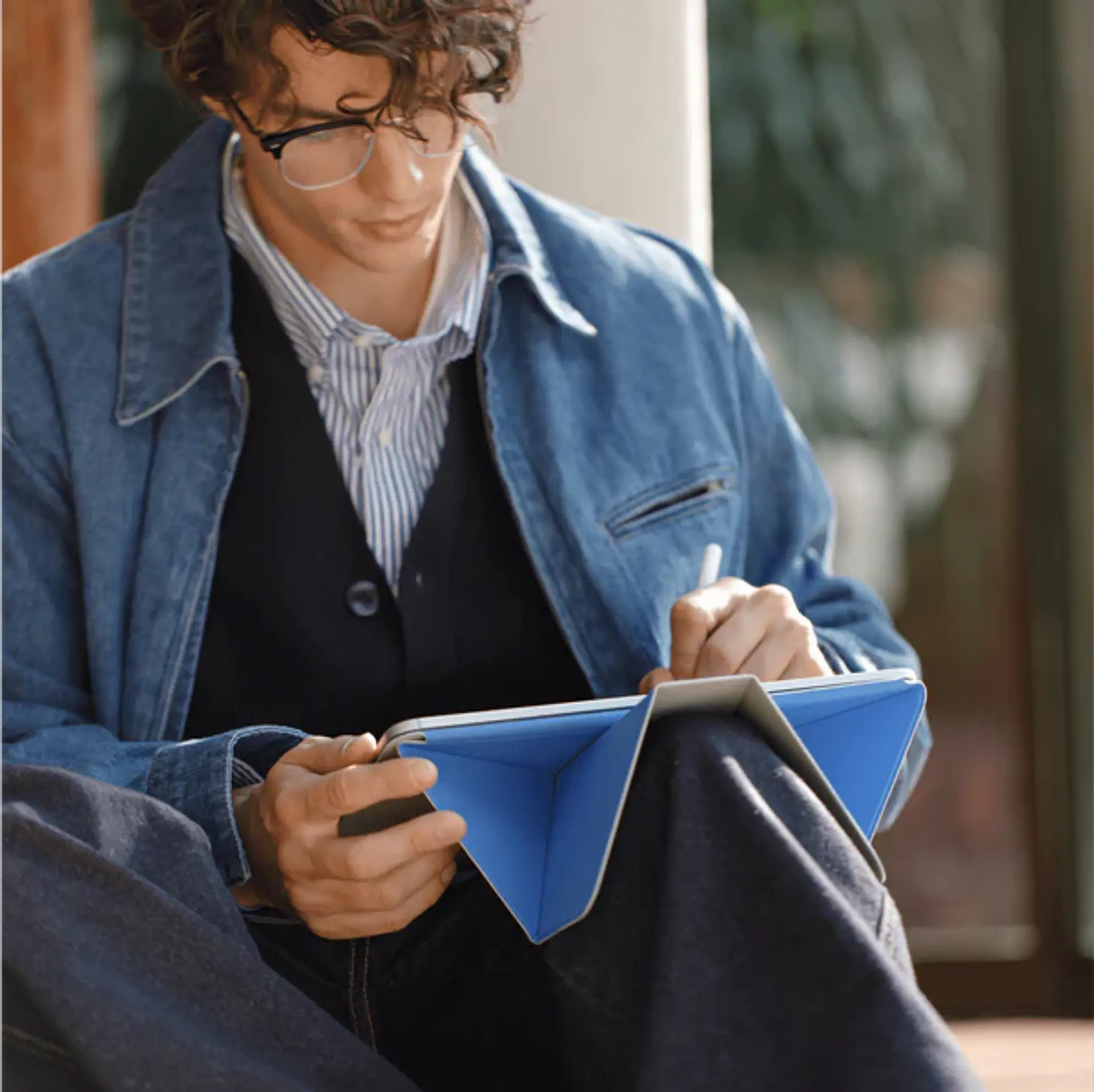 Carcasa MOFT Folio Dynamic para iPad Pro 11