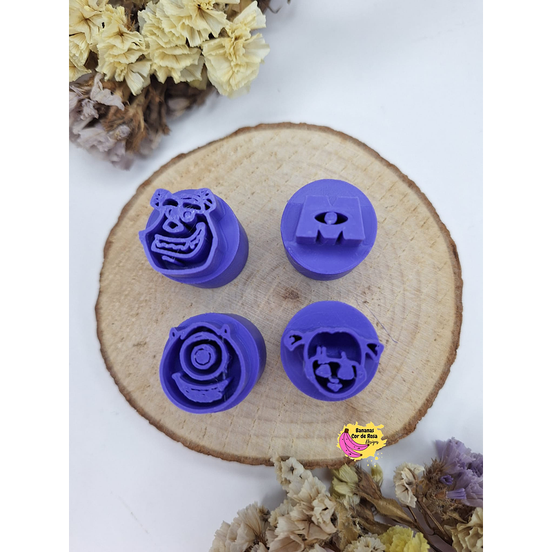 Carimbos Monstros e companhia