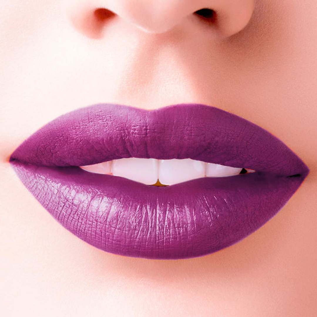 Labial Colorrisimo 4G Ciruela Divina - VOGUE 3