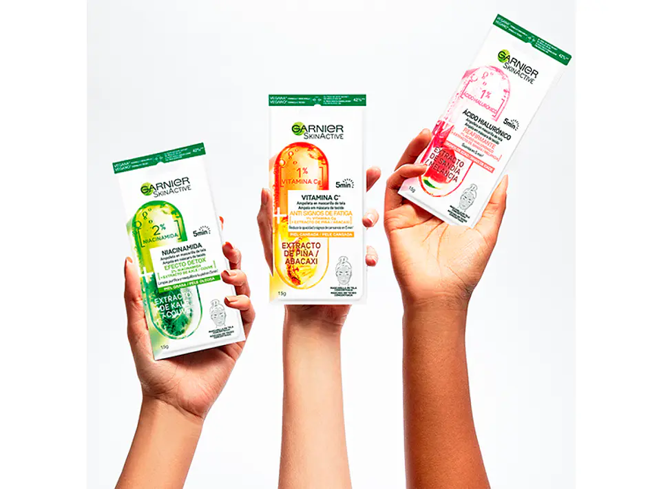 Set 7 Mascarillas en Tela Ampoule Mask Skin Active - GARNIER 5