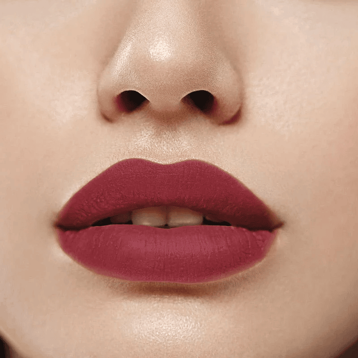 Labial Soft Matte Apple Red - PETRIZZIO 2