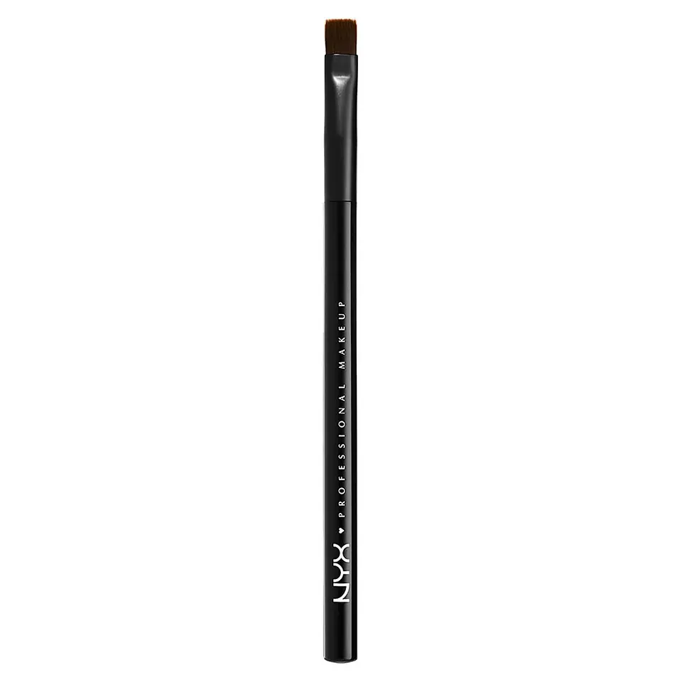 Brocha para corrector de manchas Pro de NYX 1
