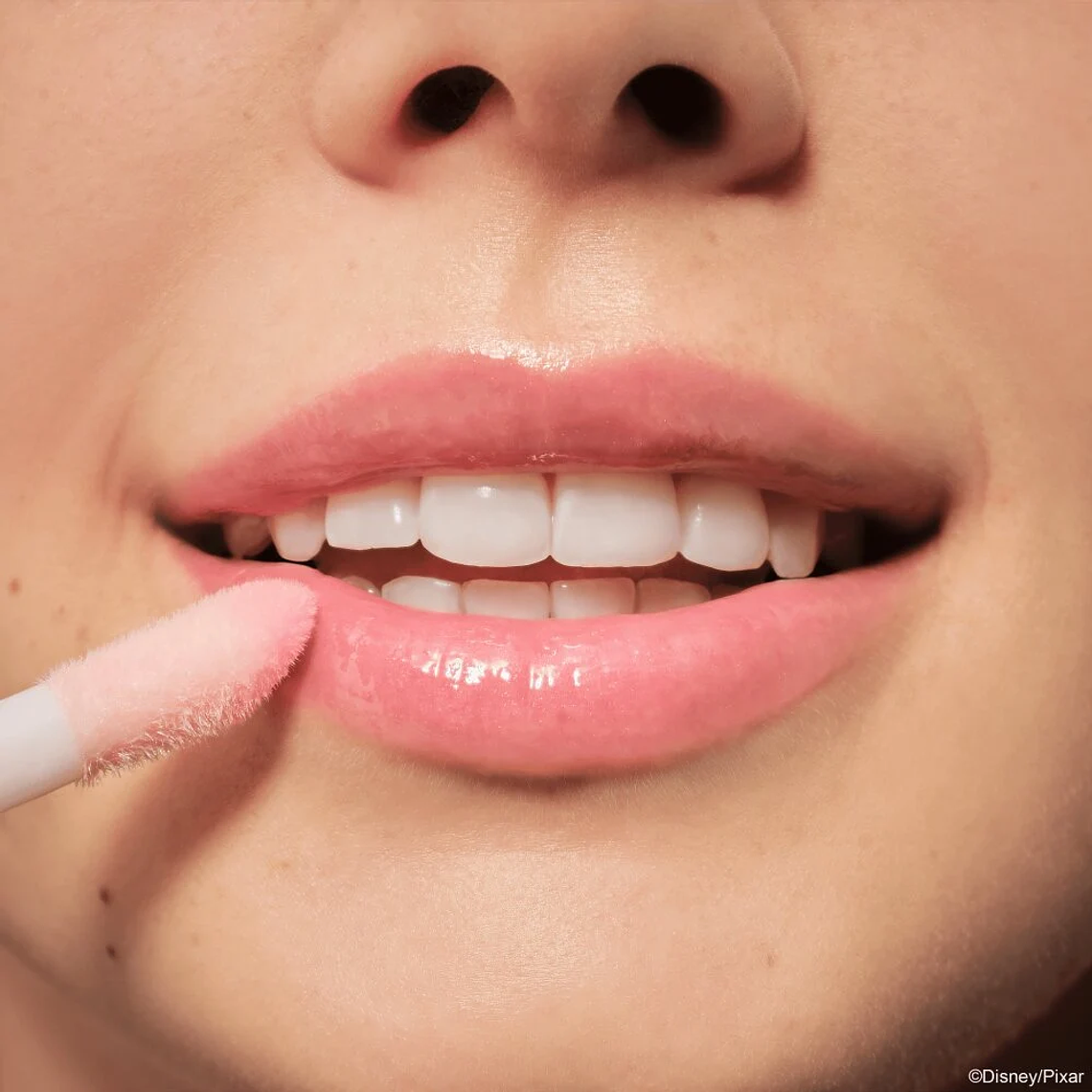 Bálsamo Labial Líquido 01 Candy Cloud - Up De Disney Pixar - ESSENCE 4