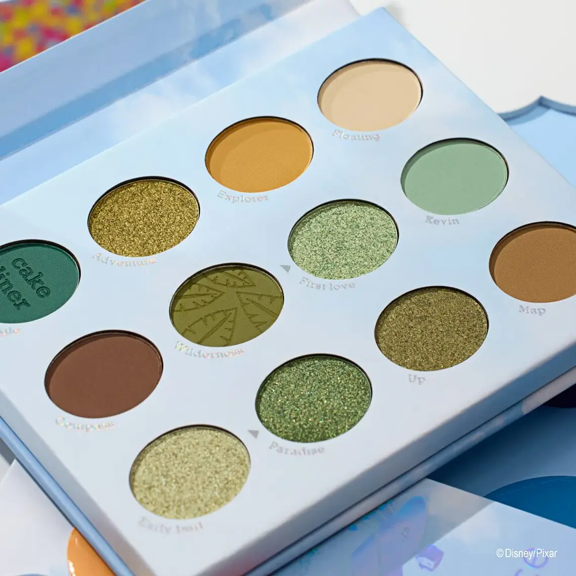 Paleta De Sombras De Ojos Wilderness Explorer Up De Disney Pixar 02 - ESSENCE 5