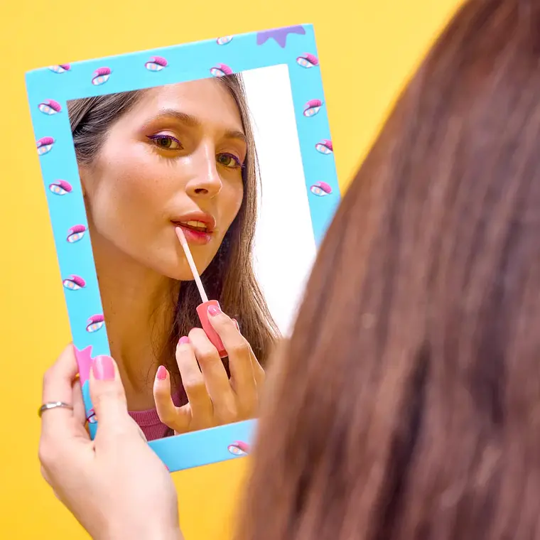 Set De Maquillaje It'S Giving Glam - GLAM FACTOR 4