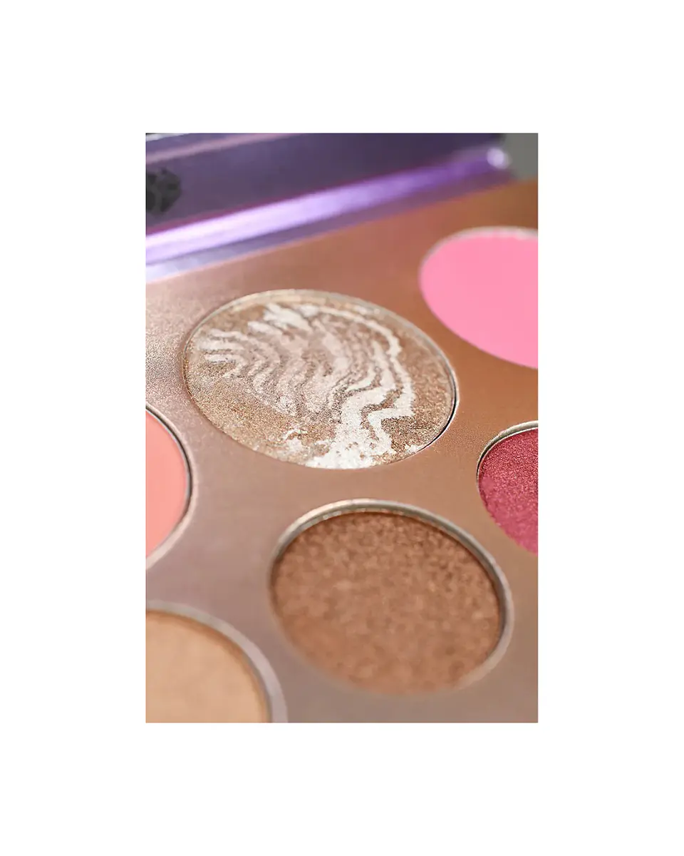 Kit de Sombras Rubor e Iluminador Tono #3 - DOLCE BELLA 4