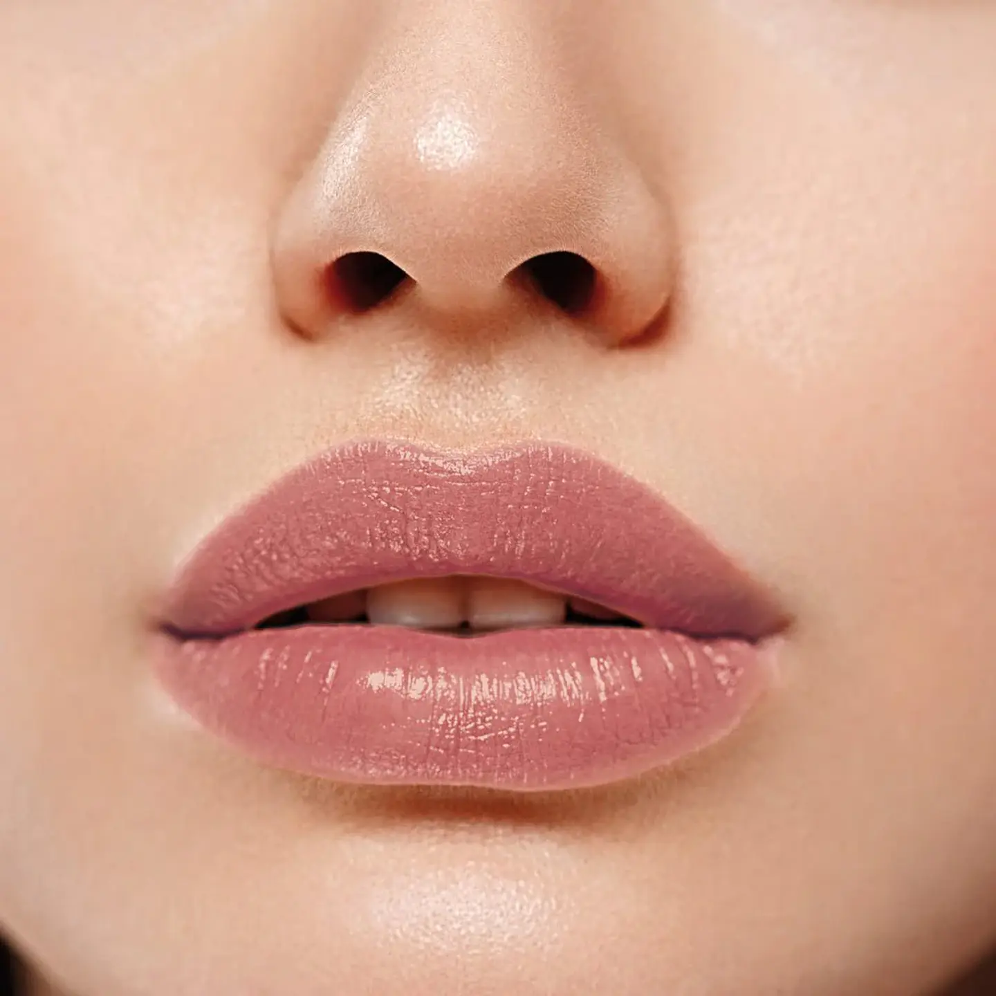 Labial 2 Pasos Ultra Lasting 12 Horas - PETRIZZIO 2