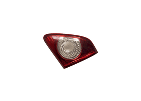 FAROL TRASERO ZZE14# 8158112110 ORIGINAL TOYOTA