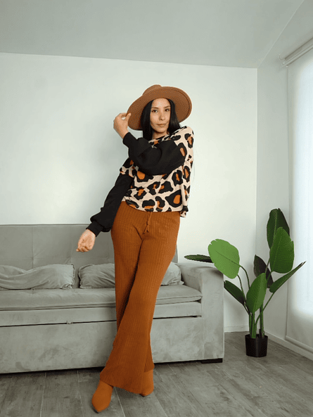 Polerón Dominga Camel Mujer | Look Natural Carobaska 6