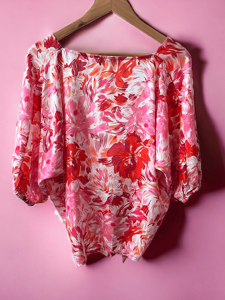 Blusón Mery 3 en 1 – Versatilidad Infinita y Frescura ✨ 4