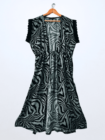 Tapado Verde Animal Print Mujer |  Carobaska 3