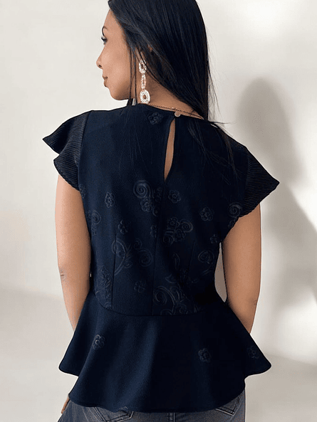 Polera Peplum Negra Mujer | Elegancia Femenina Carobaska 5