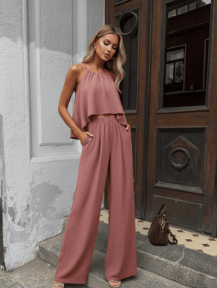 Conjunto Fátima – Elegancia Monocromática y Versatilidad ✨