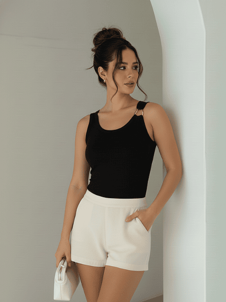 Polera Negra de Mujer Alessia – Calce Elasticado ✨🖤 4