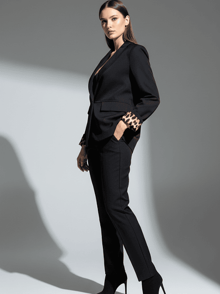 Blazer Negro de Mujer Selena – Detalle Animal Print ✨🐆 1