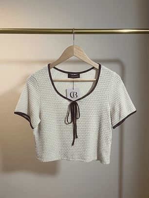 Polera Textured Ivy Beige con Vivo Burdeo - Carobaska