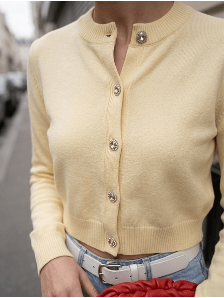 Cárdigan Ginebra Amarillo Pastel – El Must-Have de Media Estación 6