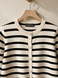 Cardigan Niza – Rayas Blanco Invierno Premium - Miniatura 2