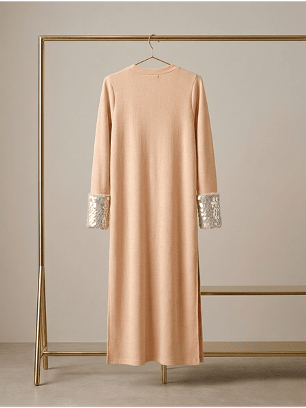 Tapado de Lanilla Morley Largo con Puños de Lentejuelas y Corderito – Colección Exclusive 6