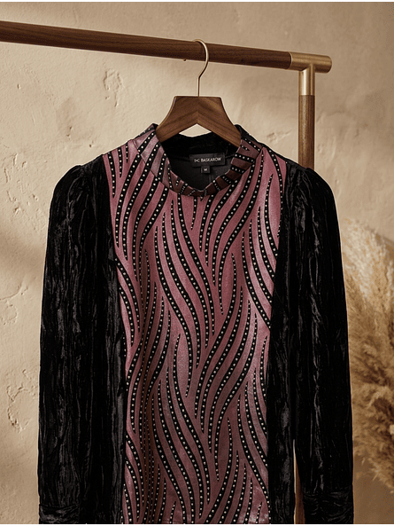 Sweater de Terciopelo Negro con Brillos Elegante Mujer | Carobaska 9