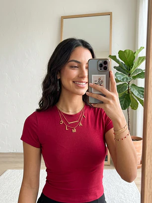 Polera Básica Roja Mujer manga Corta calidad Premium | Carobaska