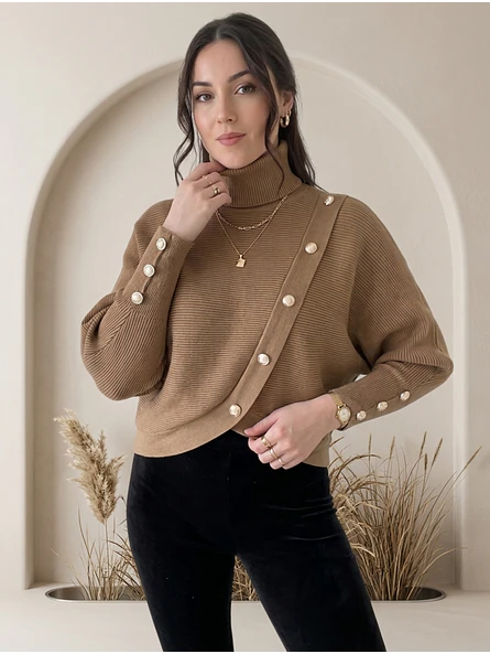 Sweater Beatle Mujer Beige Arena Manga Murciélago con Botones | Carobaska 4