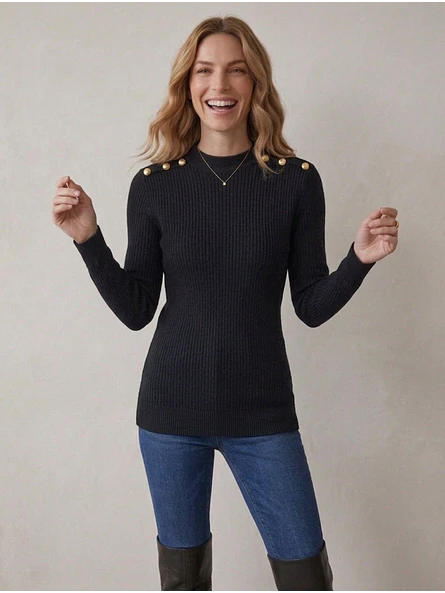 Sweater Térmico Mujer con Botones Dorados 3