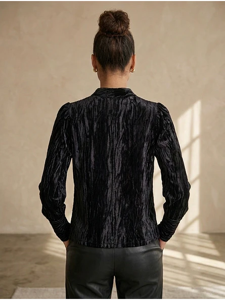 Sweater de Terciopelo Negro con Brillos  de Fiesta 3