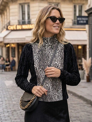 Beatle de Terciopelo Animal Print Mujer - Diseño de Autor Carobaska