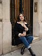 Abrigo Negro Mujer con Cuello Crema Elegante  - Miniatura 2