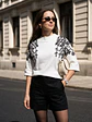 Sweater Blanco Mujer Manga Murciélago Bordado - Miniatura 2