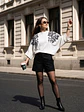 Sweater Blanco Mujer Manga Murciélago Bordado - Miniatura 4