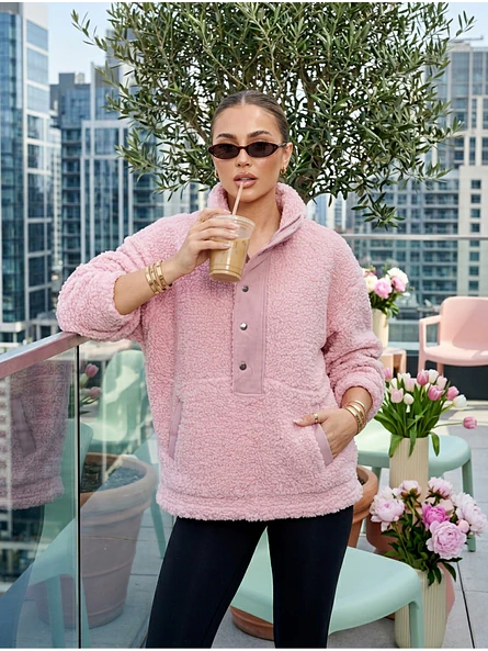 Polerón Mujer Rosado de Corderito con Bolsillos | Carobaska 1