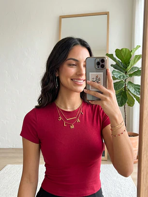 Polera Básica Roja Mujer manga Corta calidad Premium | Carobaska