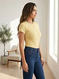Polera Básica Mujer Amarilla Manga Corta - Miniatura 5