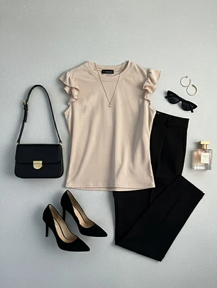 Polera Básica Beige Mujer Rib Elasticada con Vuelos